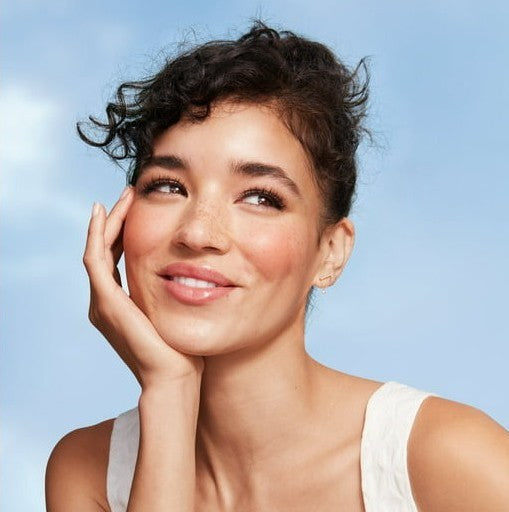 UNICORN GLOW Long Wear Primer