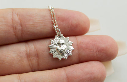 The Little Sacred Heart® minimalist scalloped necklace in sterling silver