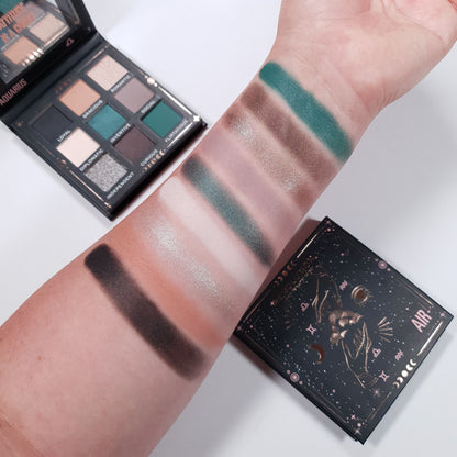REVOLUTION New Fantasy Shadow Palette