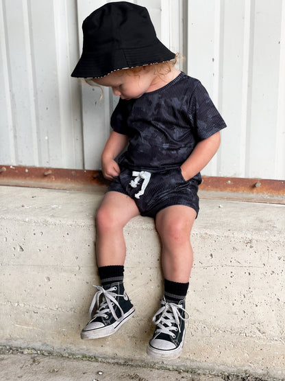 Midnight camo | short set