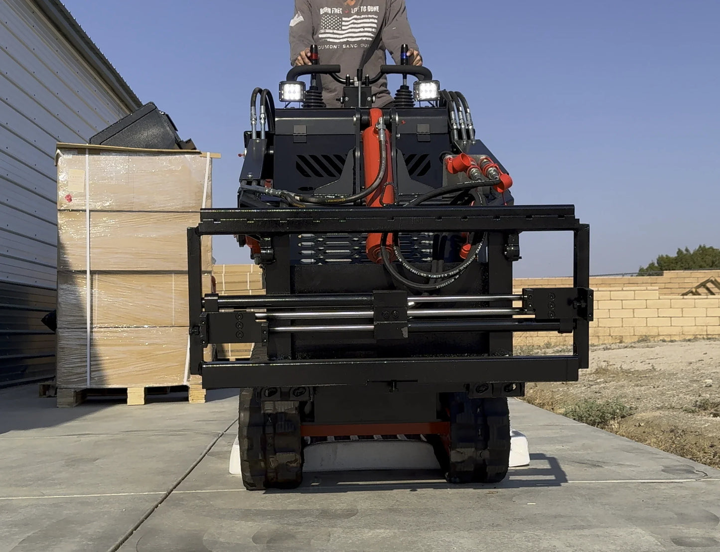 72V 16.4kWh Curiosity Mini Track Loader Skid Steer