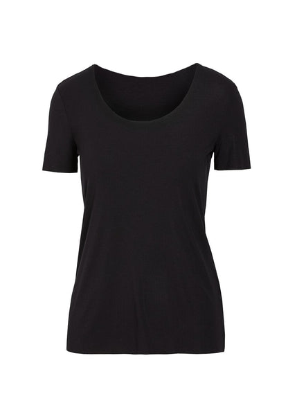 EGI Luxury Cotton Underwear Invisible Seamless Clean-Cut Scoop Neck T-Shirt. Made in Italy.