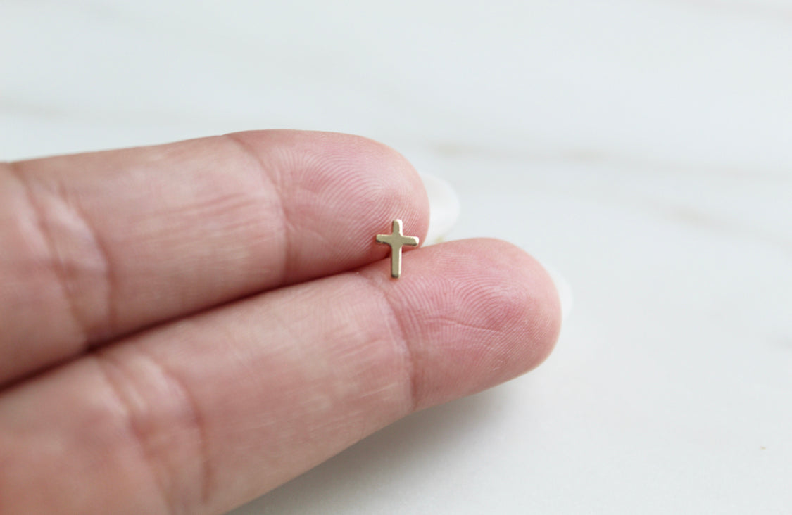 Cross Studs