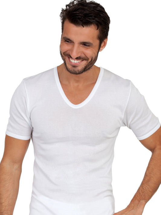 EGI Luxury 100%" Filo di Scozia Cotton Men's T-Shirt. Proudly Made in Italy.