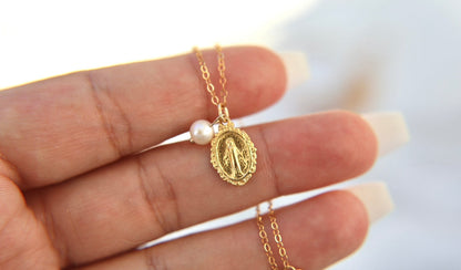 Intricate Miraculous Medal Necklace with Pearl