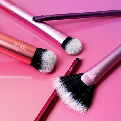 REAL TECHNIQUES  Artist Essentials Makeup Brush Set