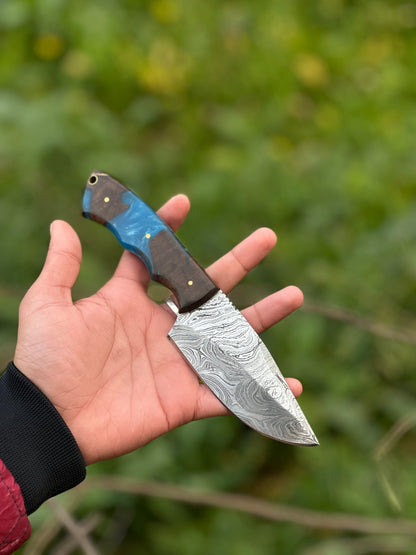 Gutting Knives – 10" Handmade Damascus Steel Hunting Knife with Rosewood or Resin Handle & Leather Sheath