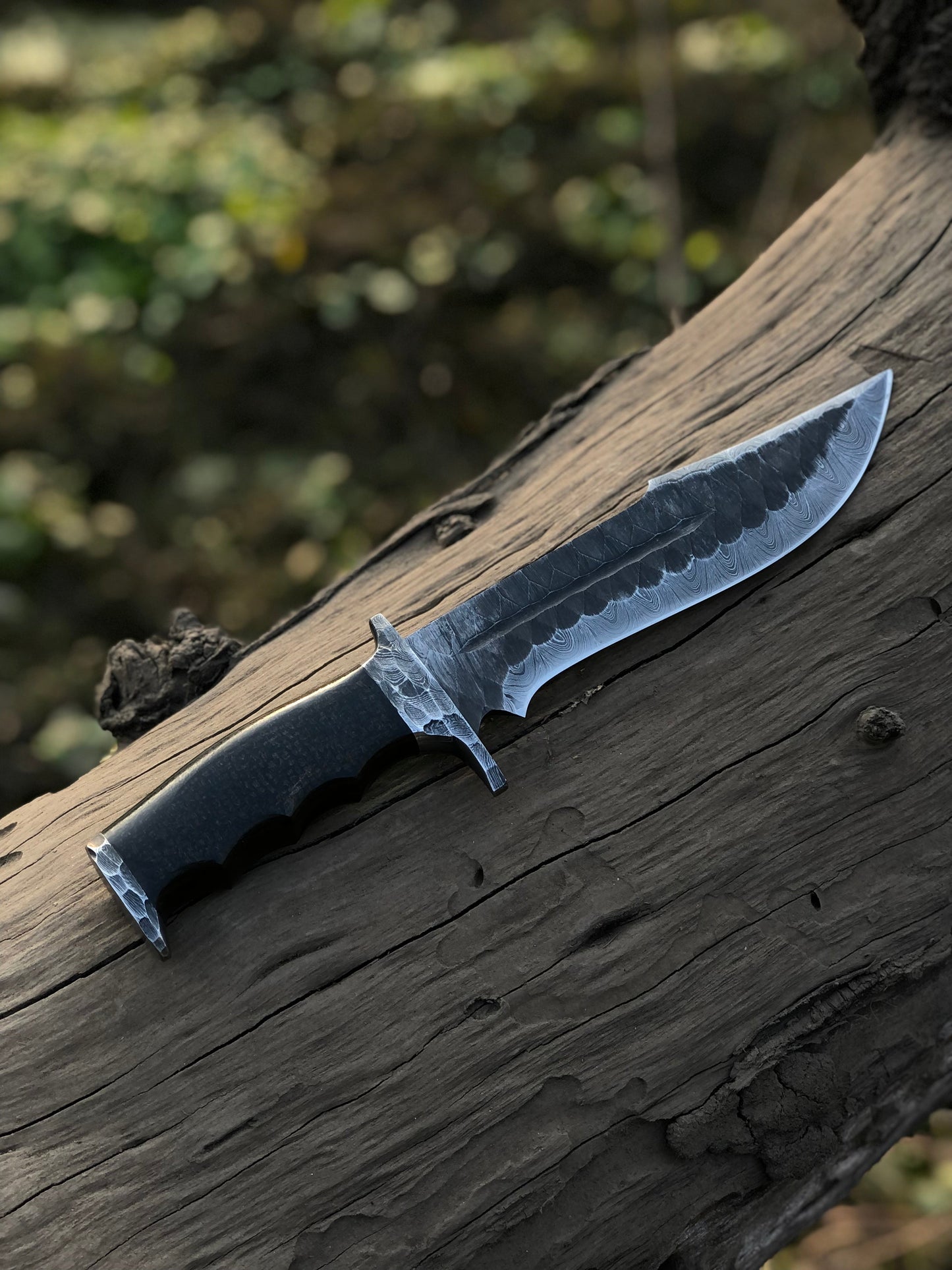 Best Bowie Knife – 13" Handmade Damascus Steel Blade with Resin Horn Handle & Leather Sheath