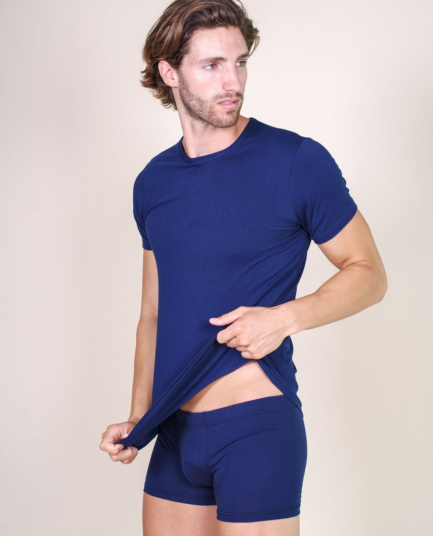 BASIC COTTON Free Spirit Premium Quality 100% Cotton Men's Crew Neck T-Shirt. Proudly Made in Italy.