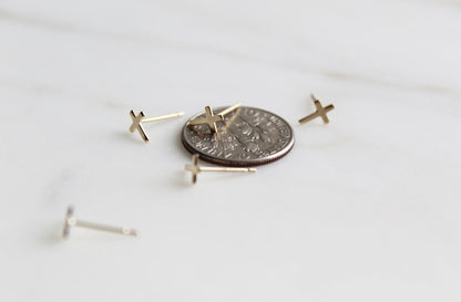 Cross Studs in 14k Gold
