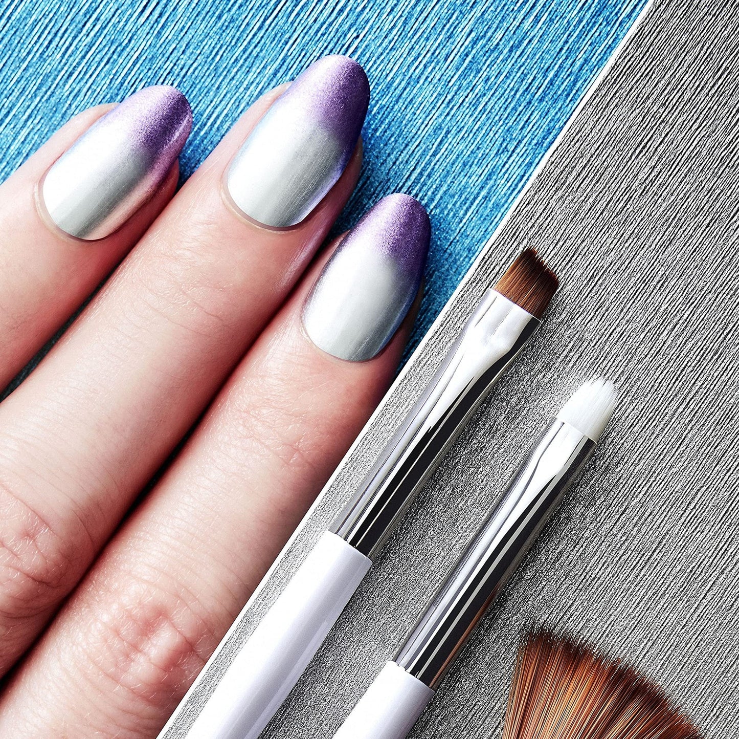 SALLY HANSEN Nail Salon Pro Brush Kit