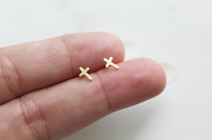 Cross Studs in 14k Gold