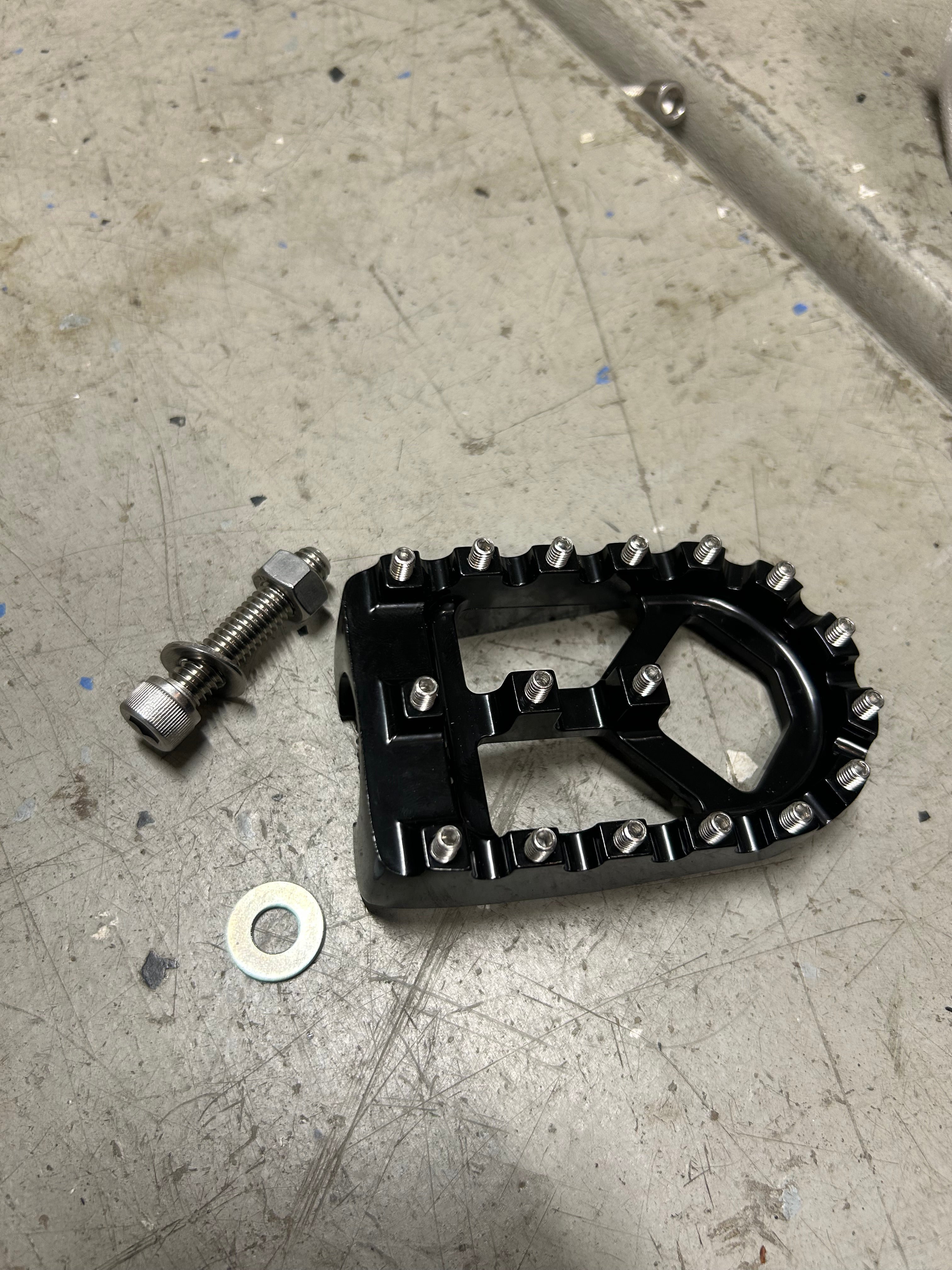 Ebike Universal mx style pegs