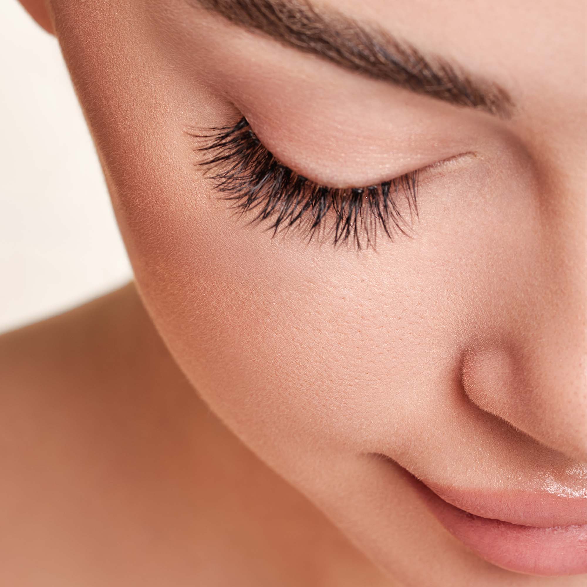 Pursonic 5-Pack Faux Mink Style False Eyelashes Bundle – 25 Pairs with Glue & Applicator