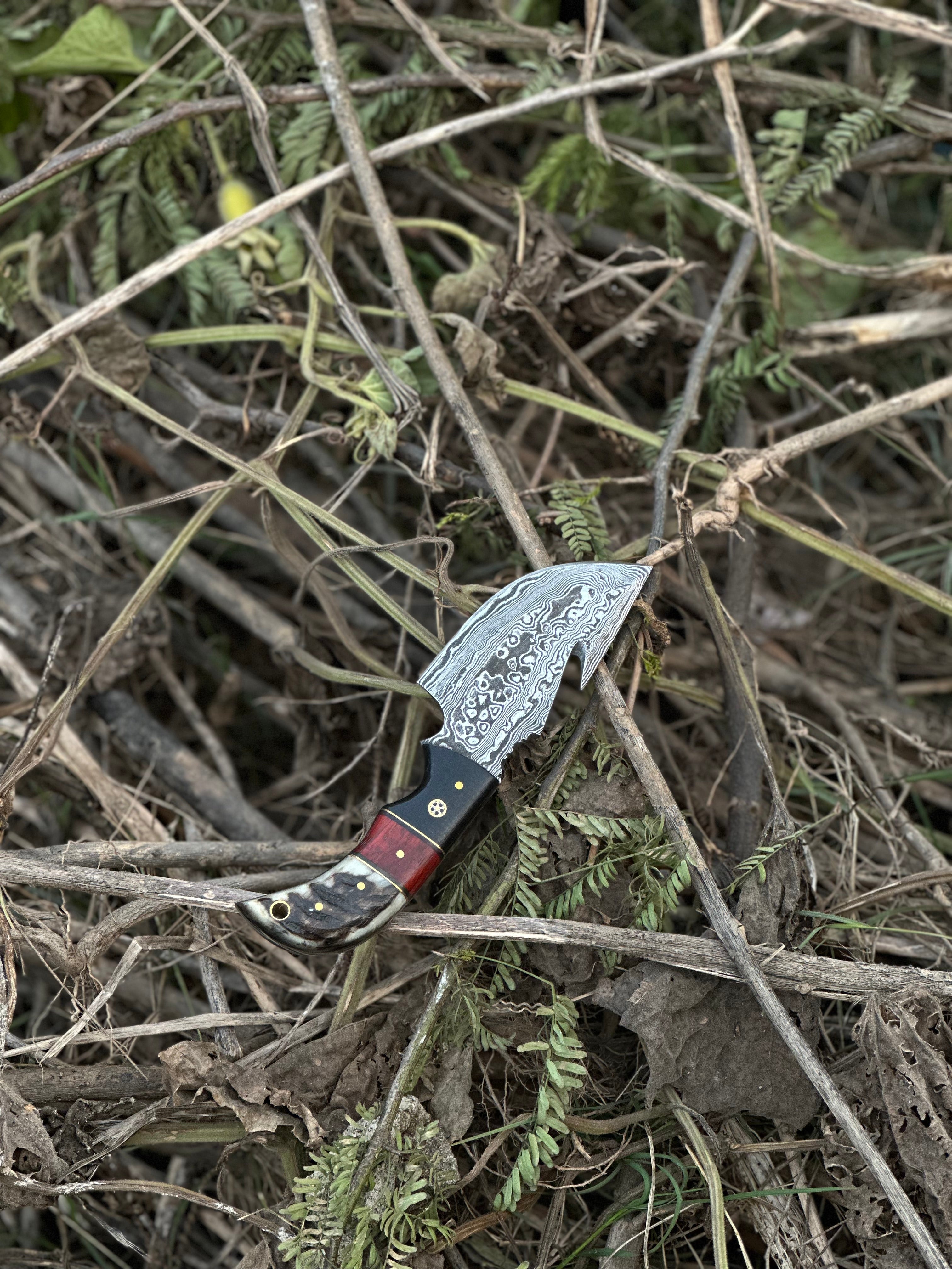 Premium Custom Handmade Damascus Steel Guthook Skinning Knife with Resin Handle - 7.5” Sharp Blade with Leather Sheath