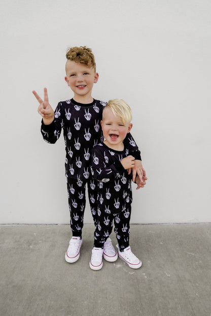 ✌🏻 skelly | bamboo pajamas