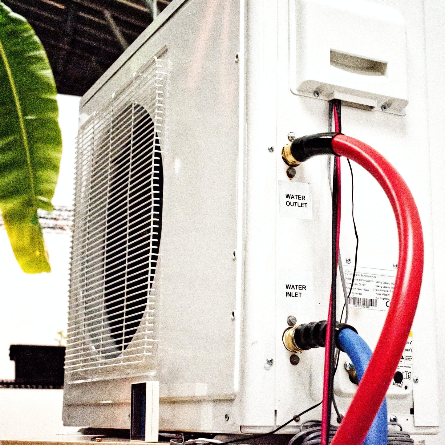 48V DC Hydronic Water Chiller & Heater w/ 5.2 GPM DC Pump