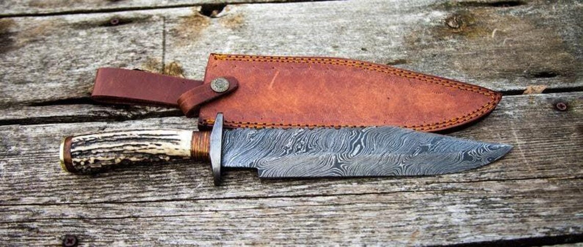 Damascus Steel 1800s Bowie Knife – 15" with Damascus Steel Guard & Stag Horn Handle, Includes Leather Sheath