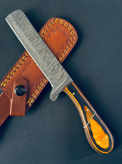 Bull Cutter Knife | Handmade Damascus Steel Blade with Pakkawood Handl