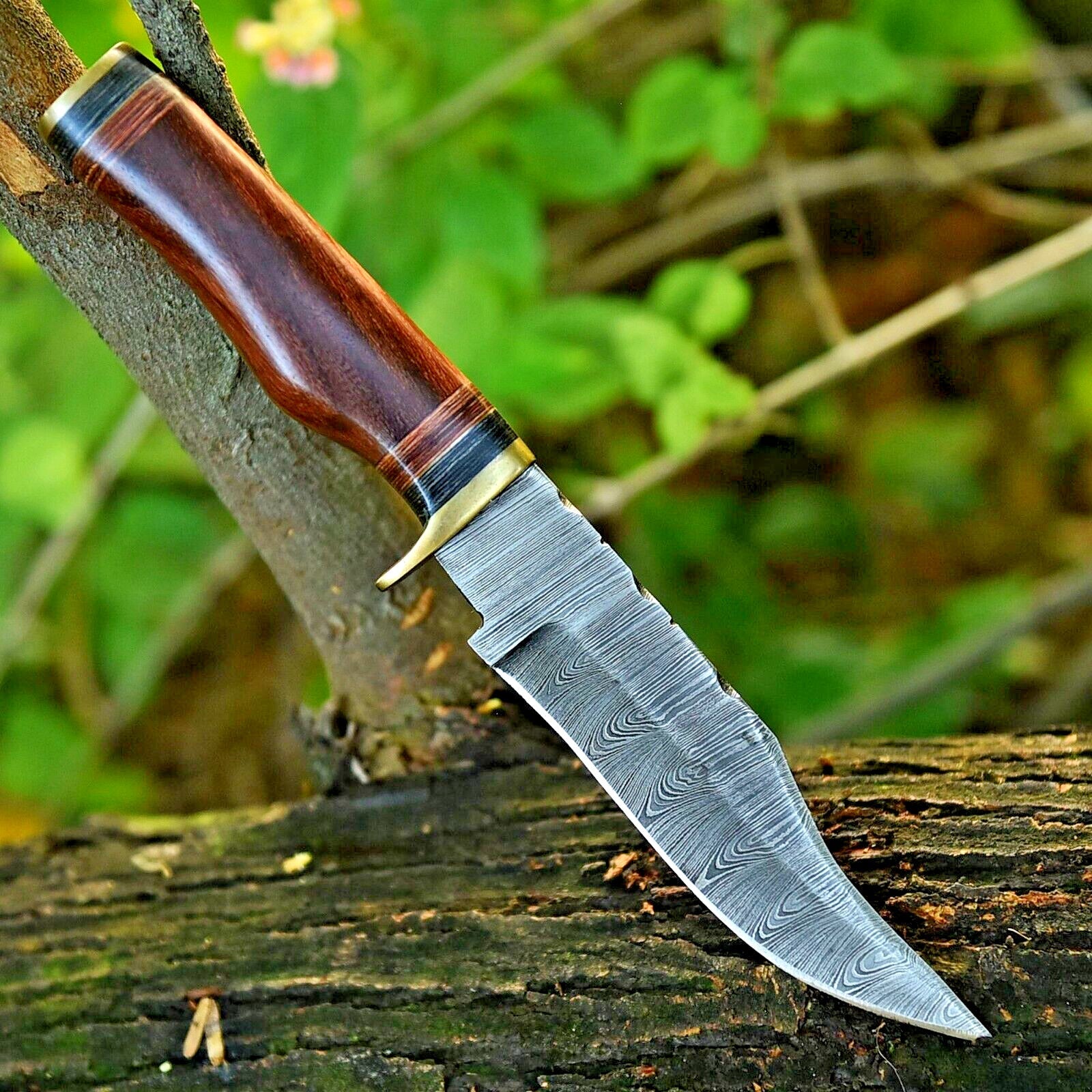 Damascus Steel Hunting Knife – 10" Blade with Brass Guard & Resin Pakkawood Handle, Leather Sheath Included