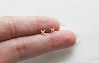 Cross Studs in 14k Gold