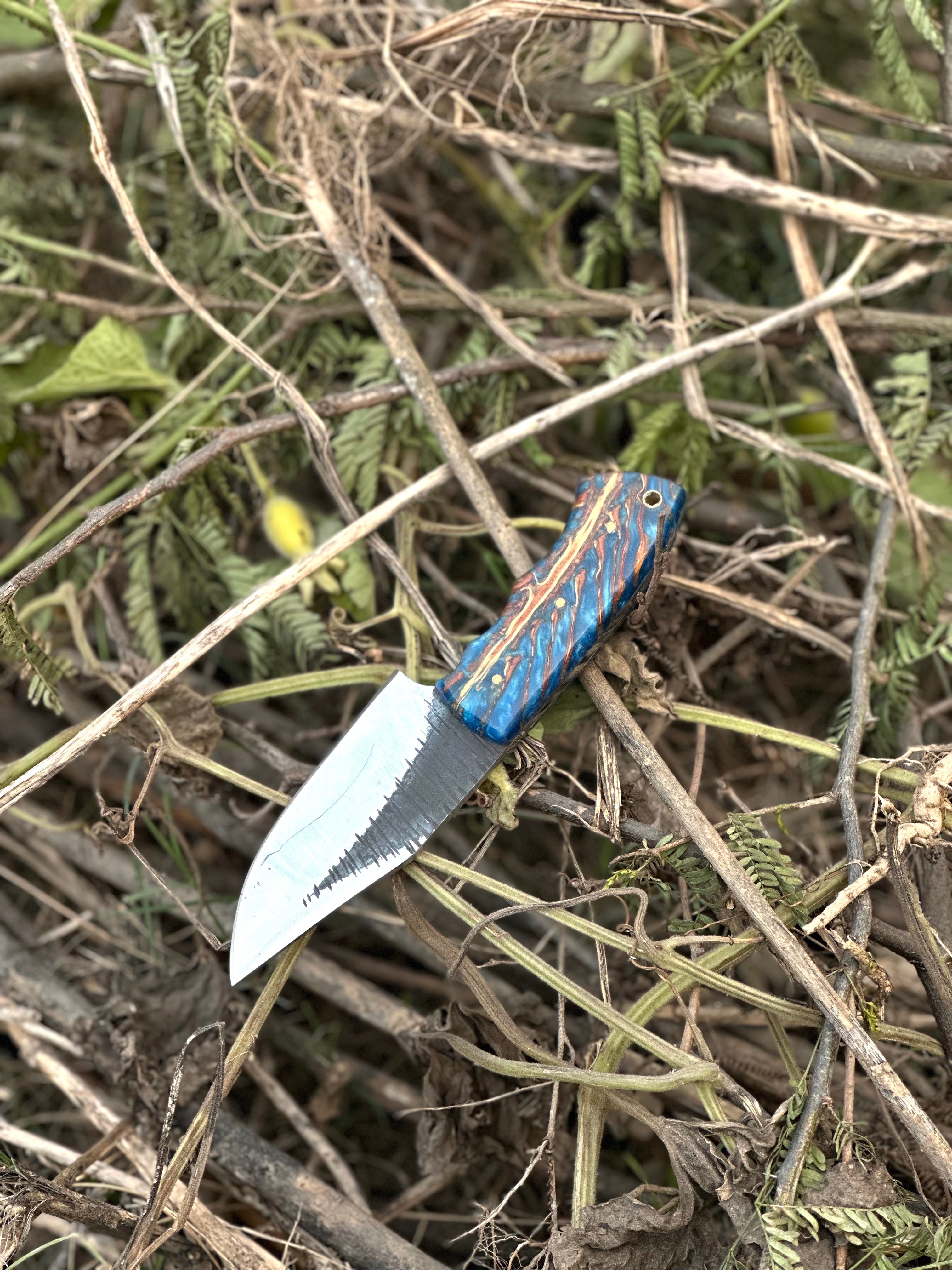 Good Hunting Knives – 9" Hand-Forged J2 Steel Blade with Epoxy Resin Handle & Leather Sheath