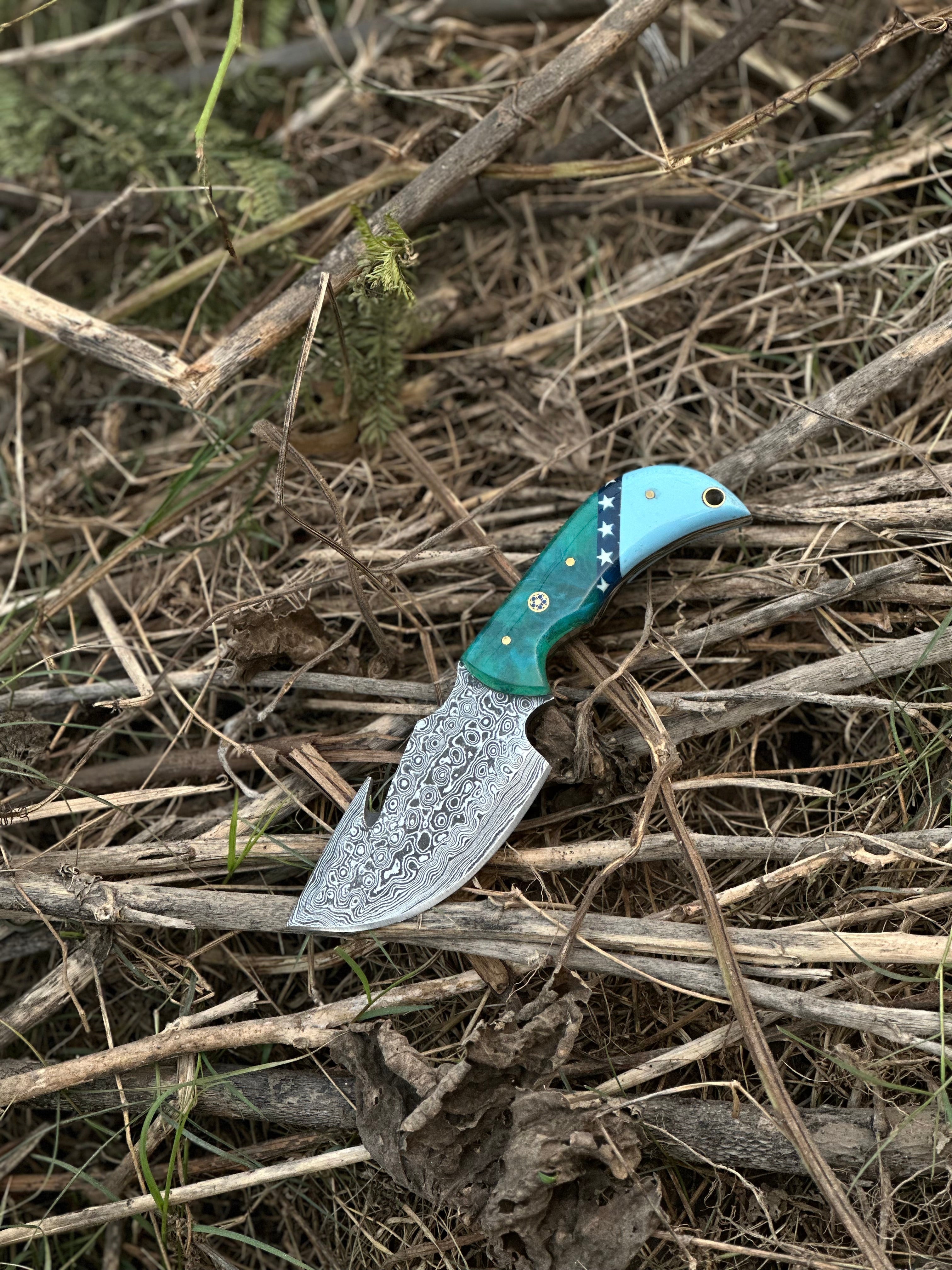 Elite Custom Handmade Damascus Steel Guthook Skinning Knife with Resin Handle - 7.5” Premium Blade with Leather Sheath