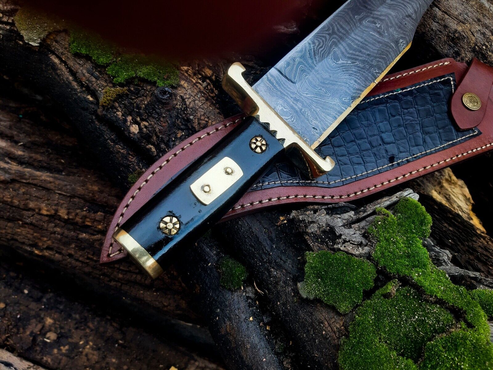 13-Inch Damascus Steel Cowboy Bowie Knife with Buffalo Horn Handle & Leather Sheath – Perfect Gift for Knife Enthusiasts