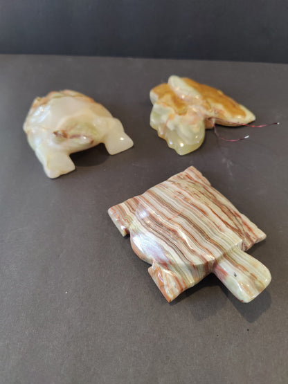 Green Onyx Animal Figurine Sculpture 4"