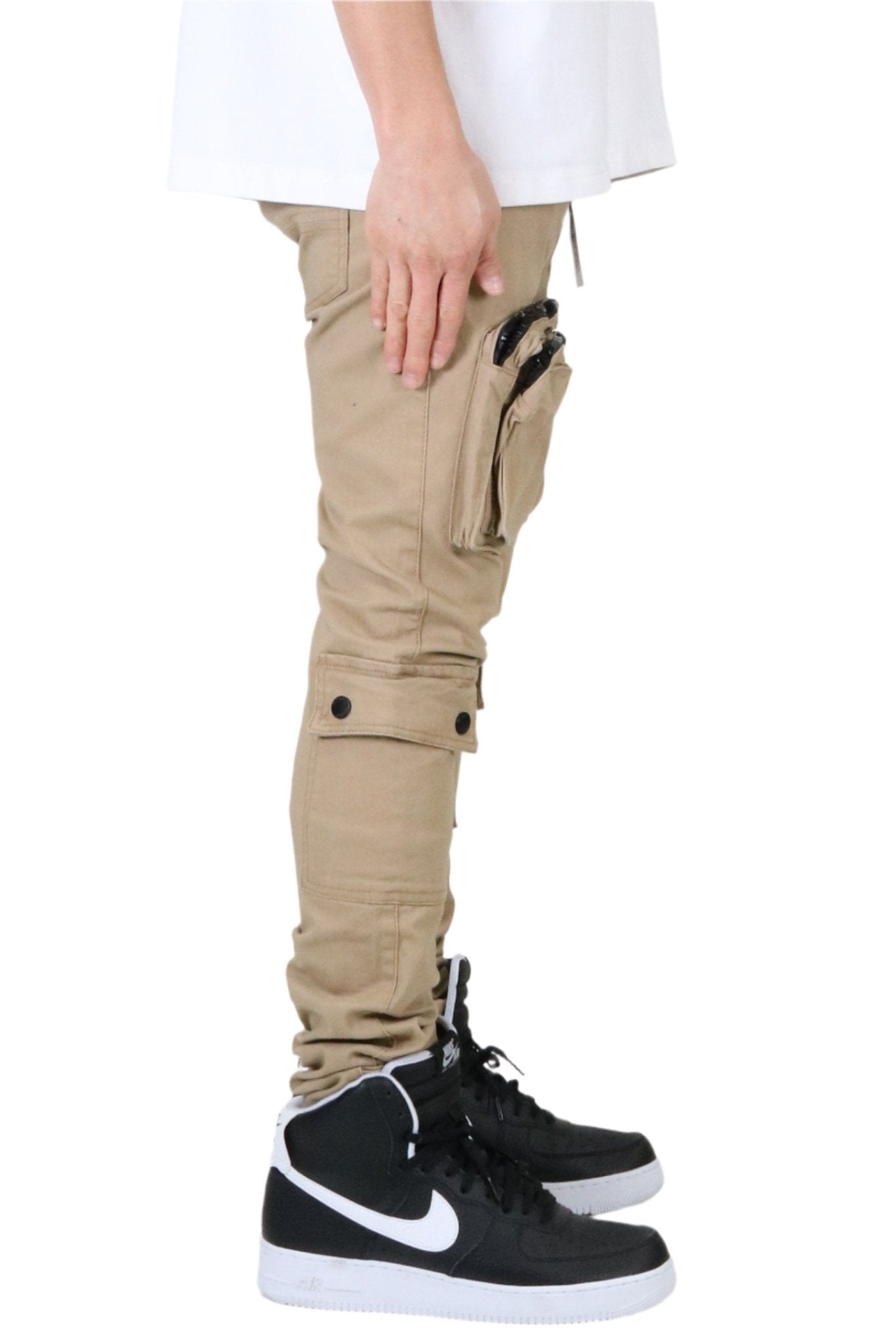 VENGE Men's premium twill khaki cargo pants.