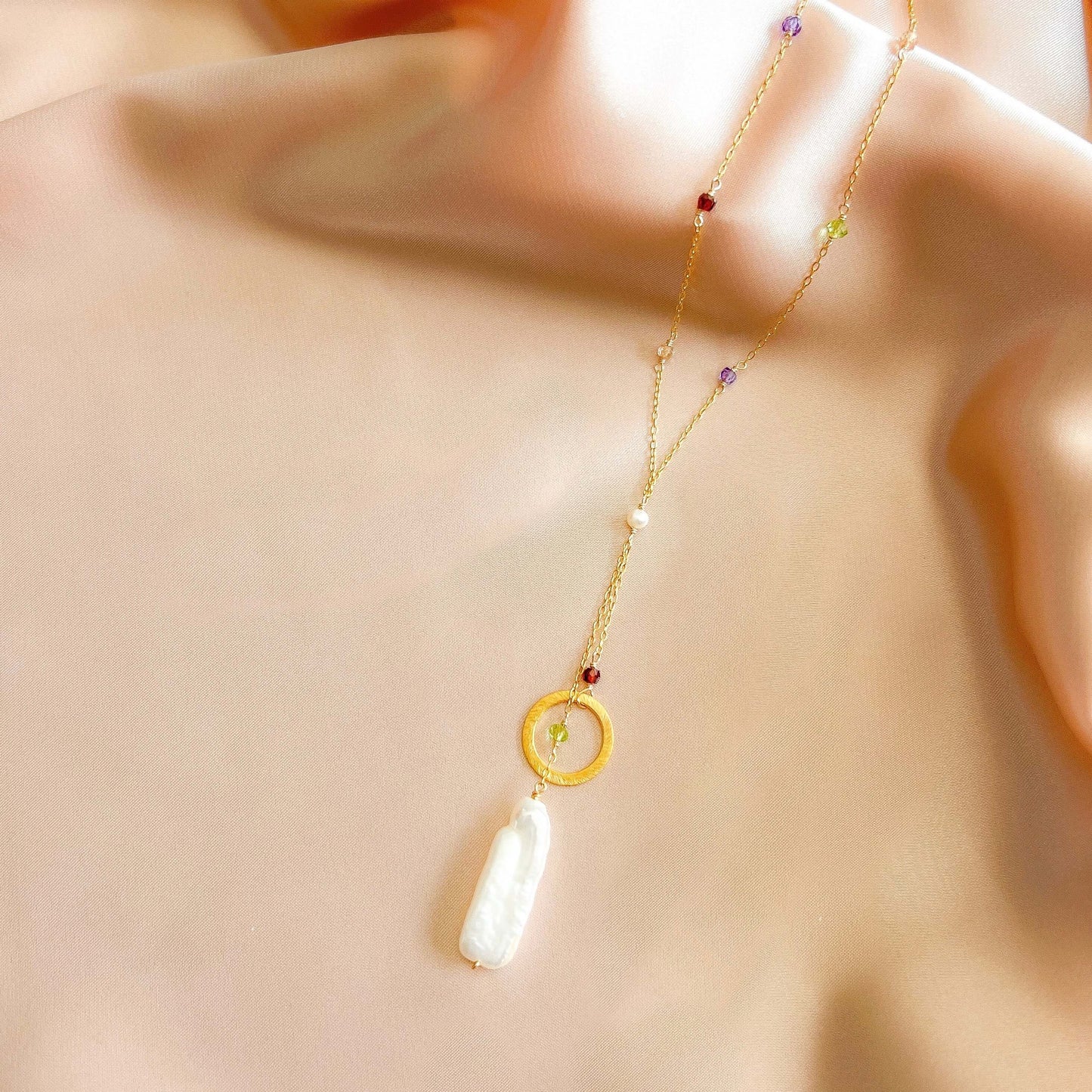 Stick Pearl Ballet Necklace