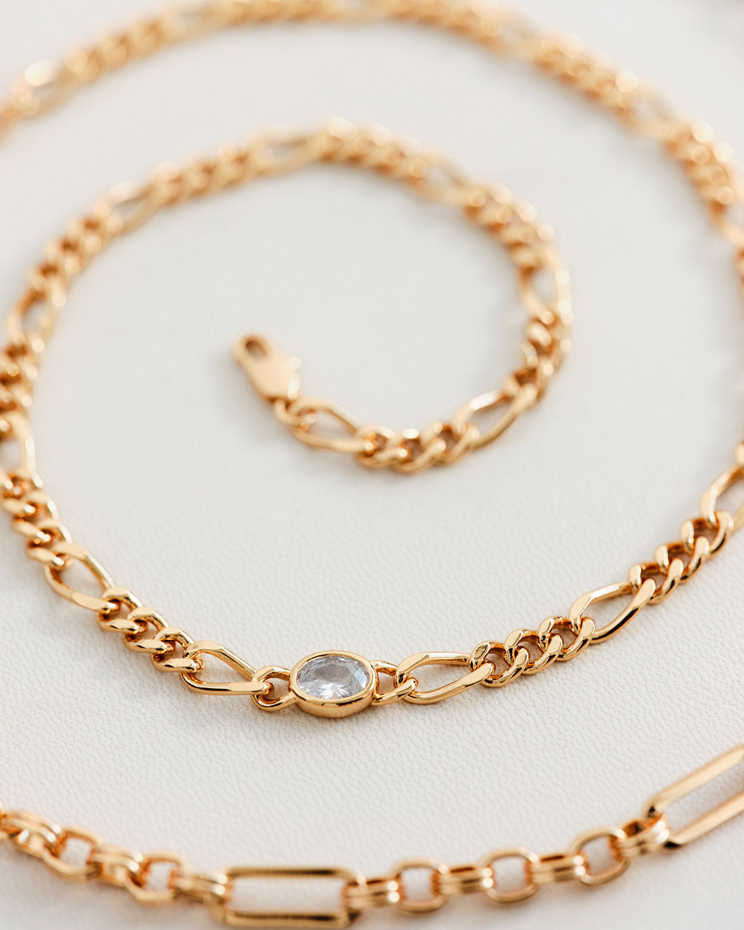 The Oval Bezel Chain Necklace