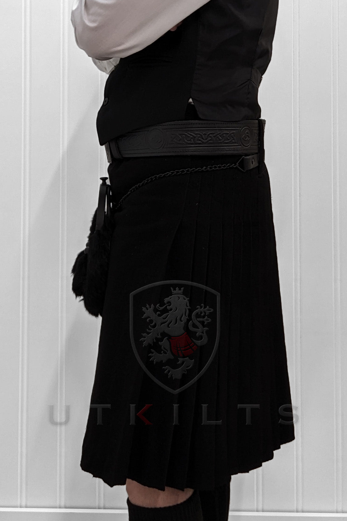 Traditional Kilt - Premium Wool, Solid Black