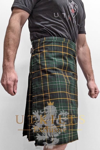 Traditional Kilt – Standard Wool, Irish Black