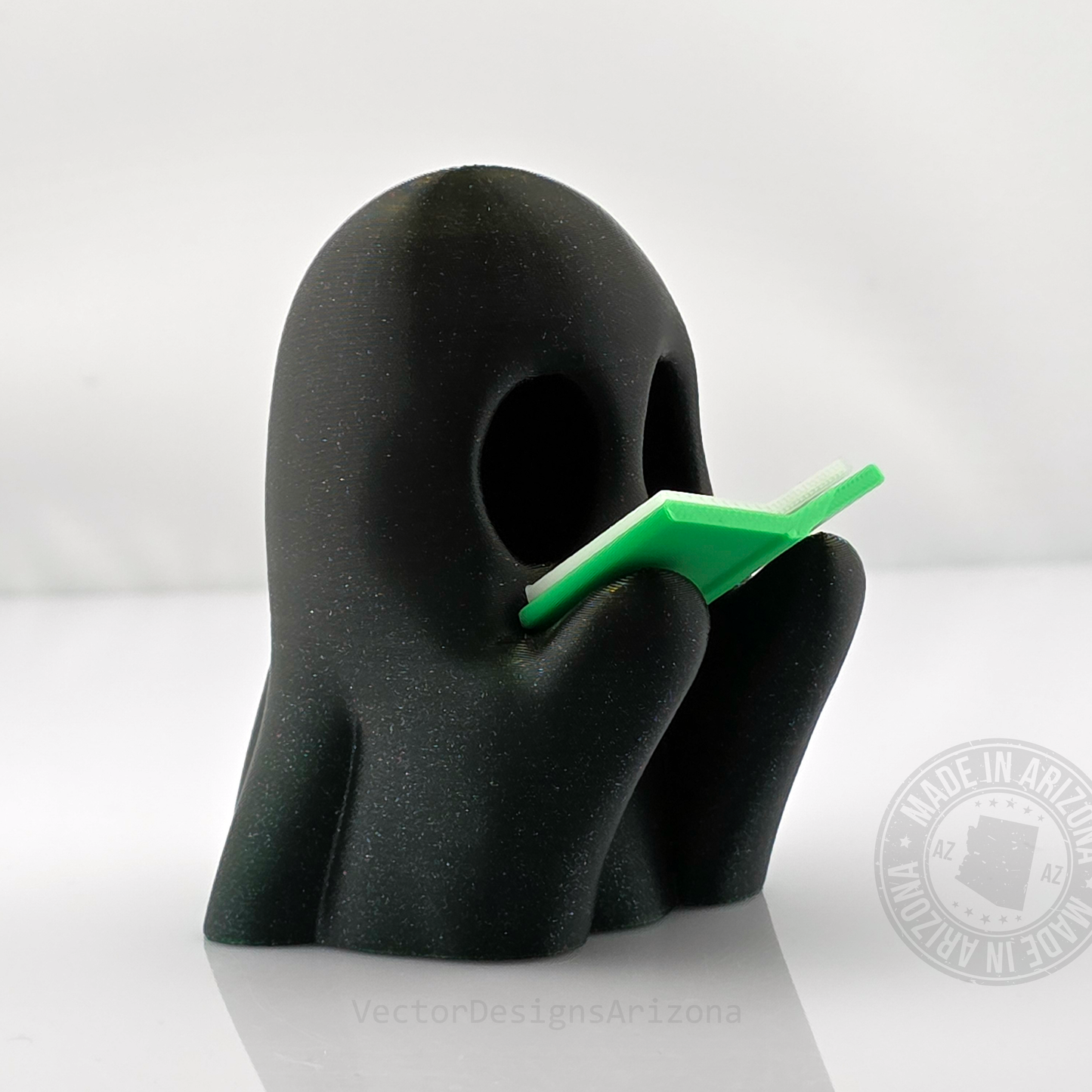 Reading Ghost T‑Light