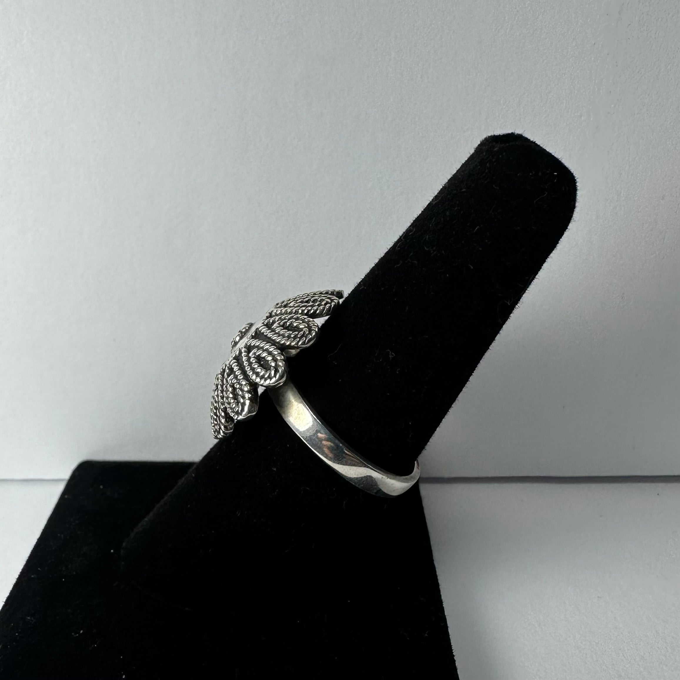 .925 Sterling Silver Flower Ring