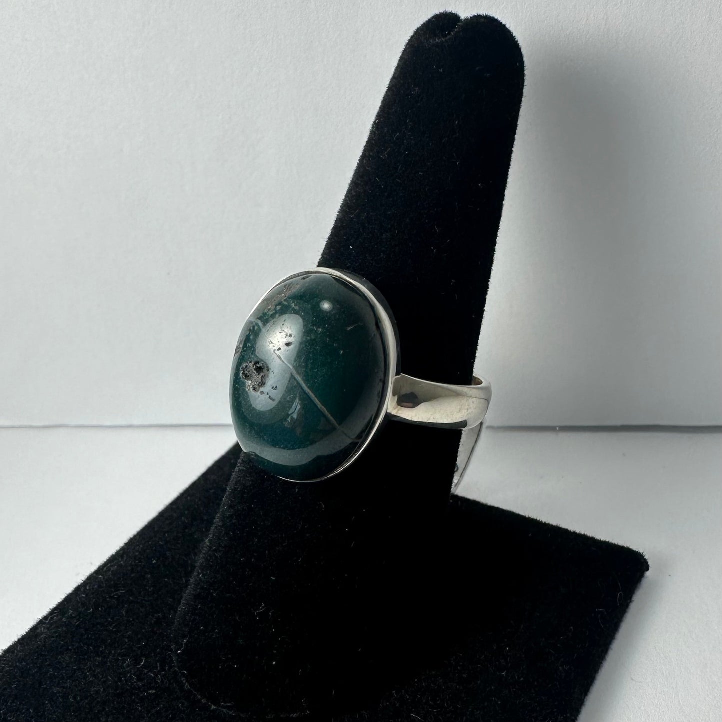 Serpentine Ring