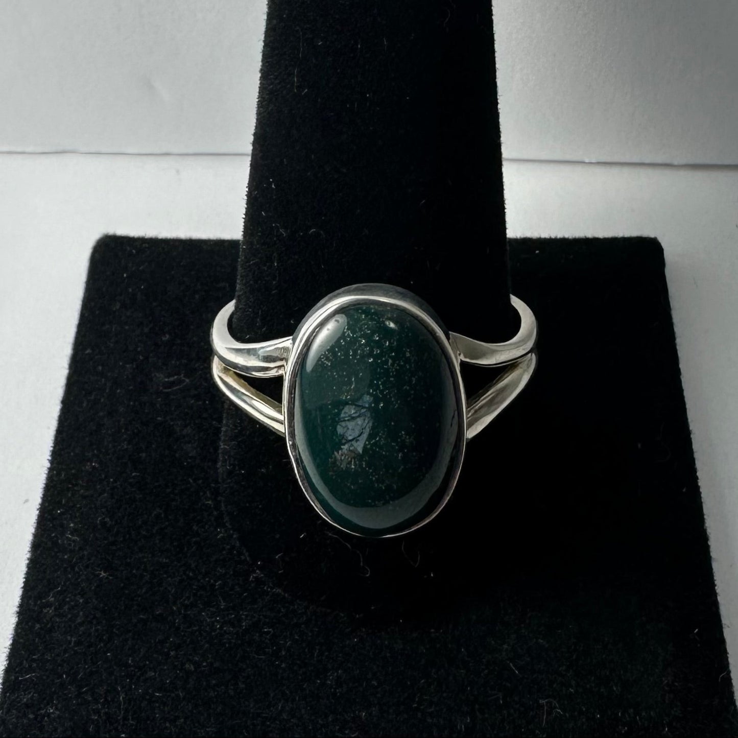Green Serpentine Ring