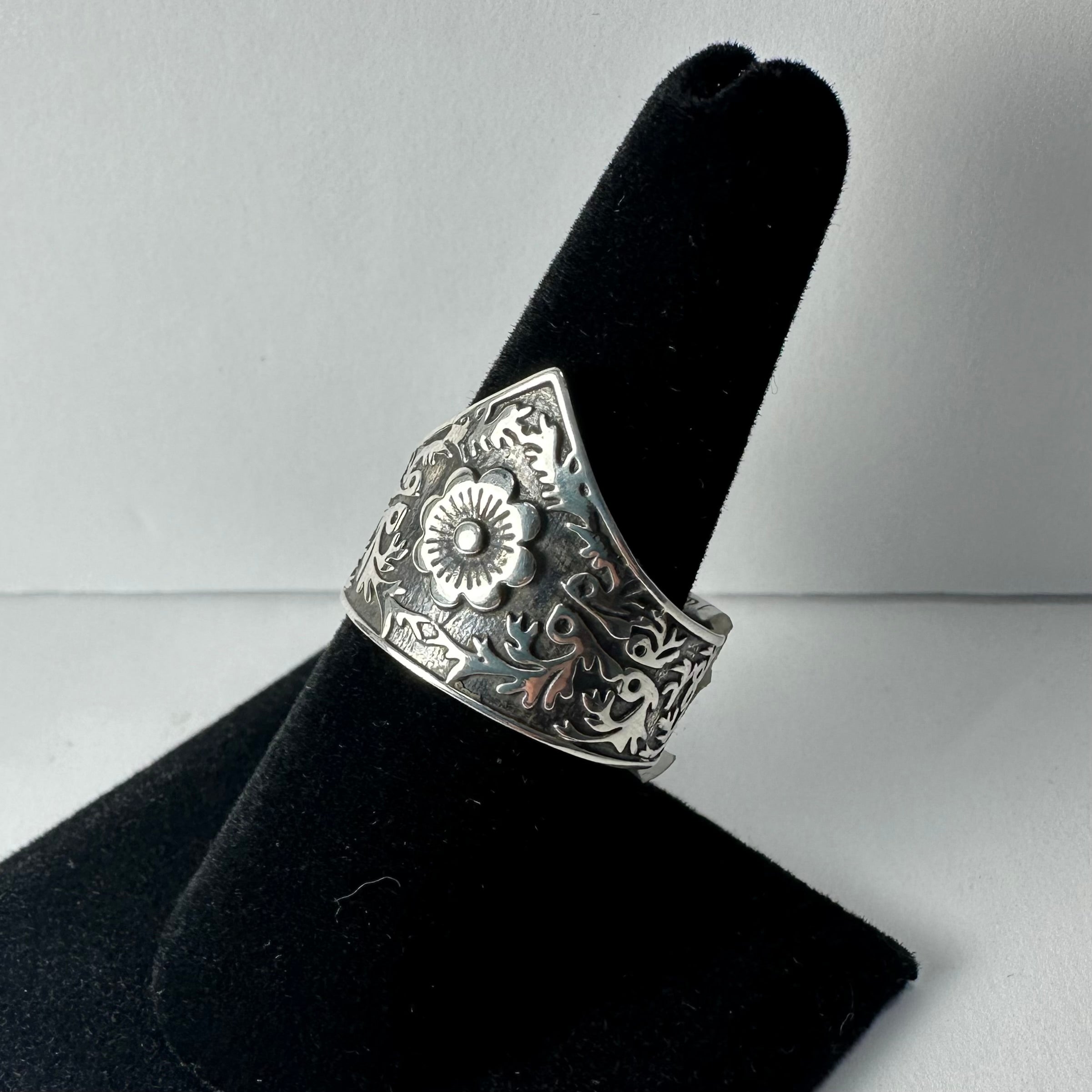 .925 Sterling Flower Ring