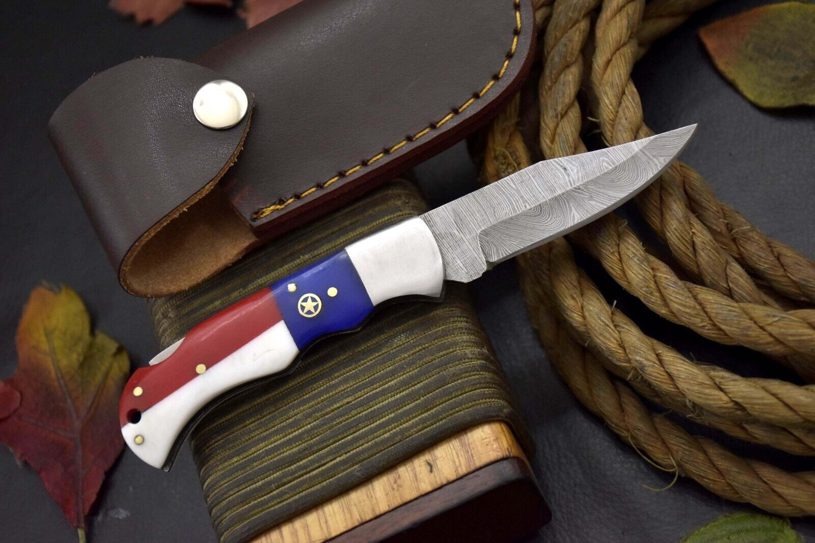 Handcrafted Damascus Steel Pocket Knife – Texas Flag Handle & Leather Sheath | Collectible EDC Gift