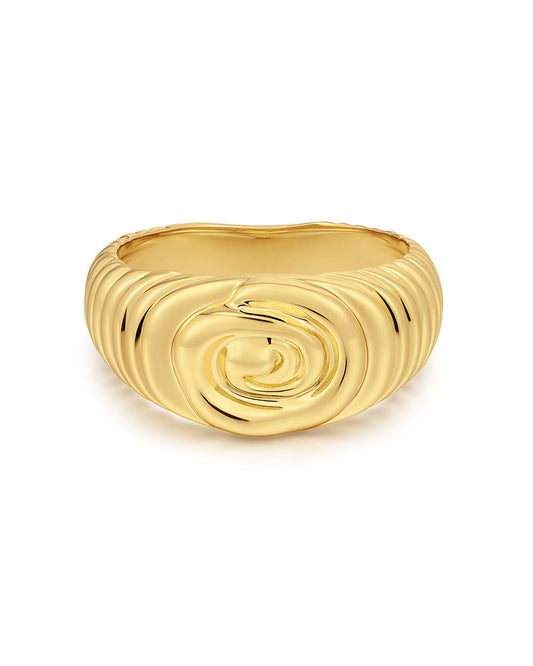 The Coquille Swirl Ring