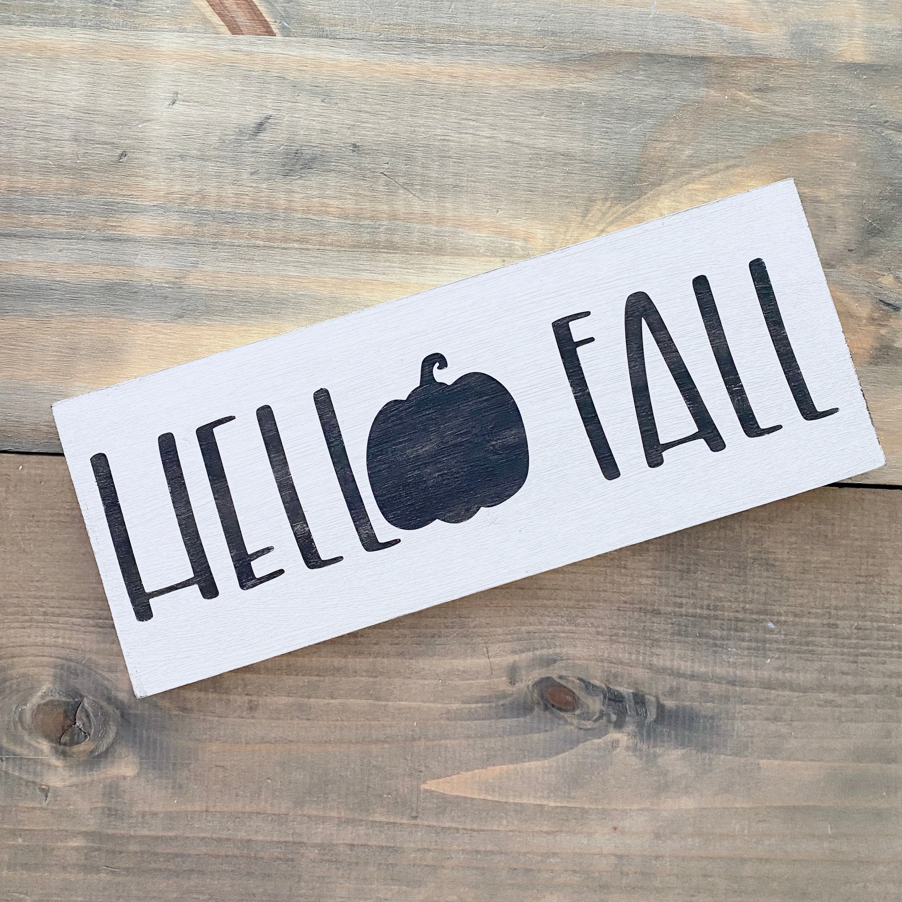Hello Fall Pumpkin Sign
