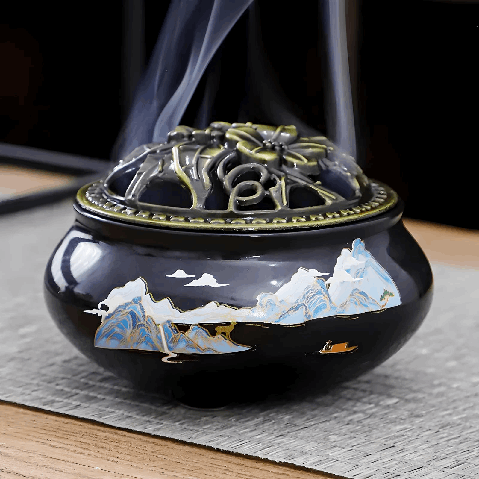 Ceramic Incense Burner | Elegant Home Décor & Aromatherapy Accessory