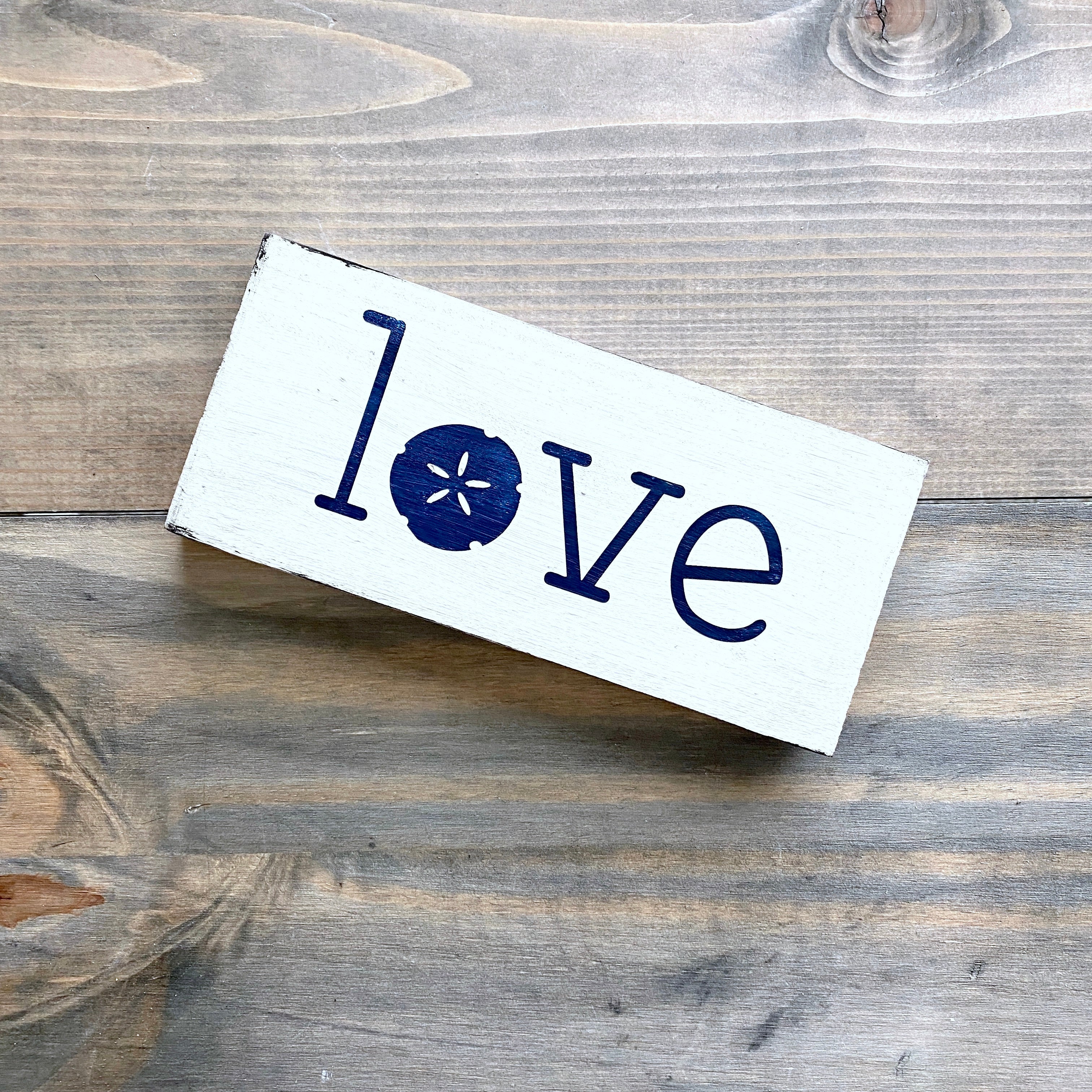 Small Love Sand Dollar Sign