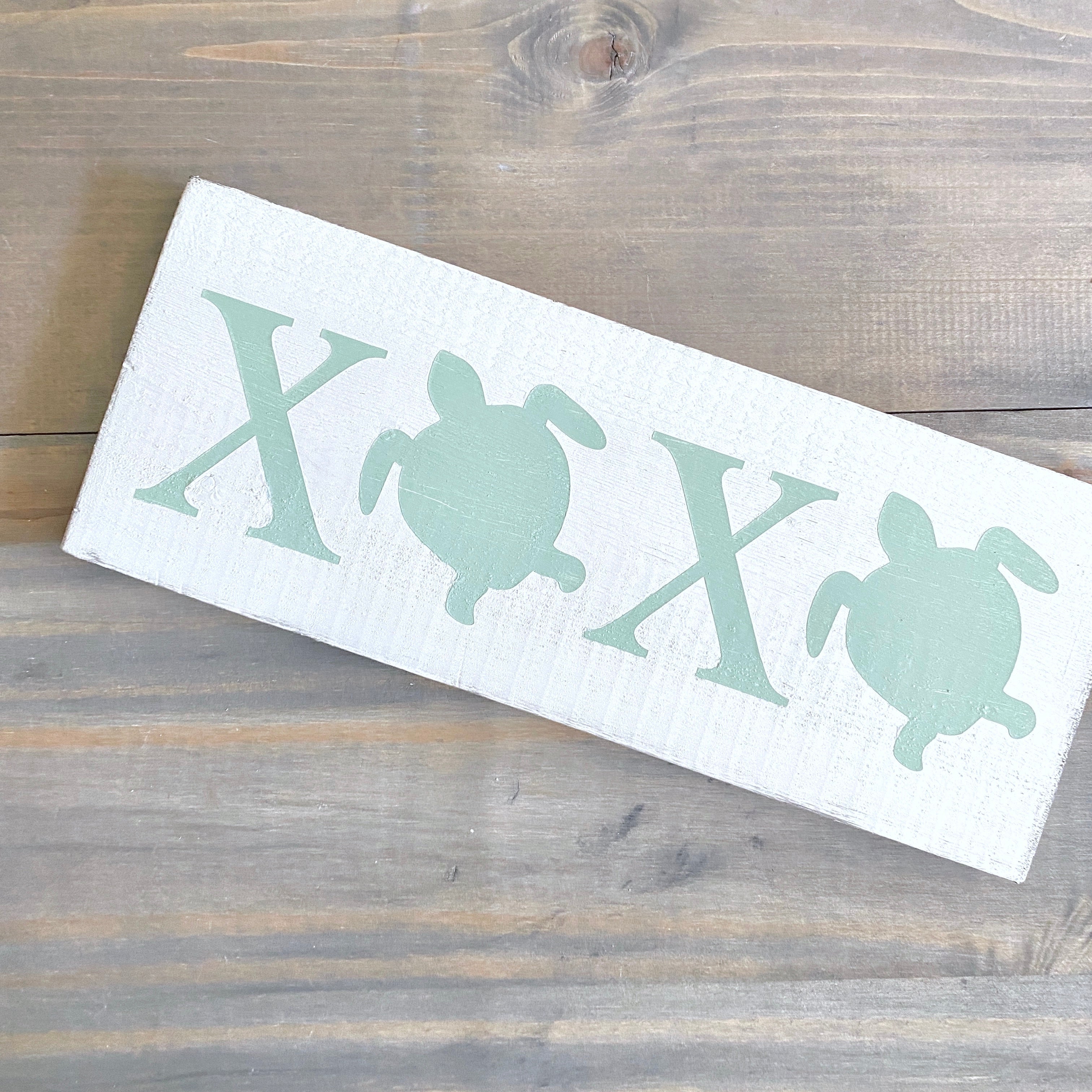 Sea Turtle XOXO Sign