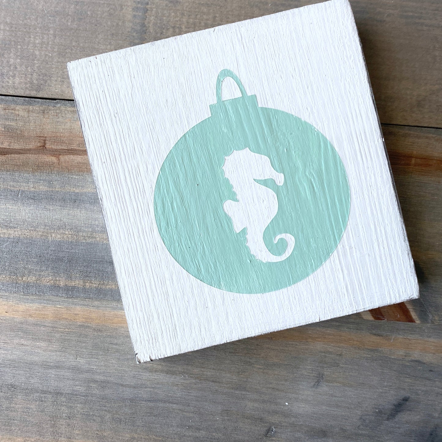 Seahorse Ornament Sign