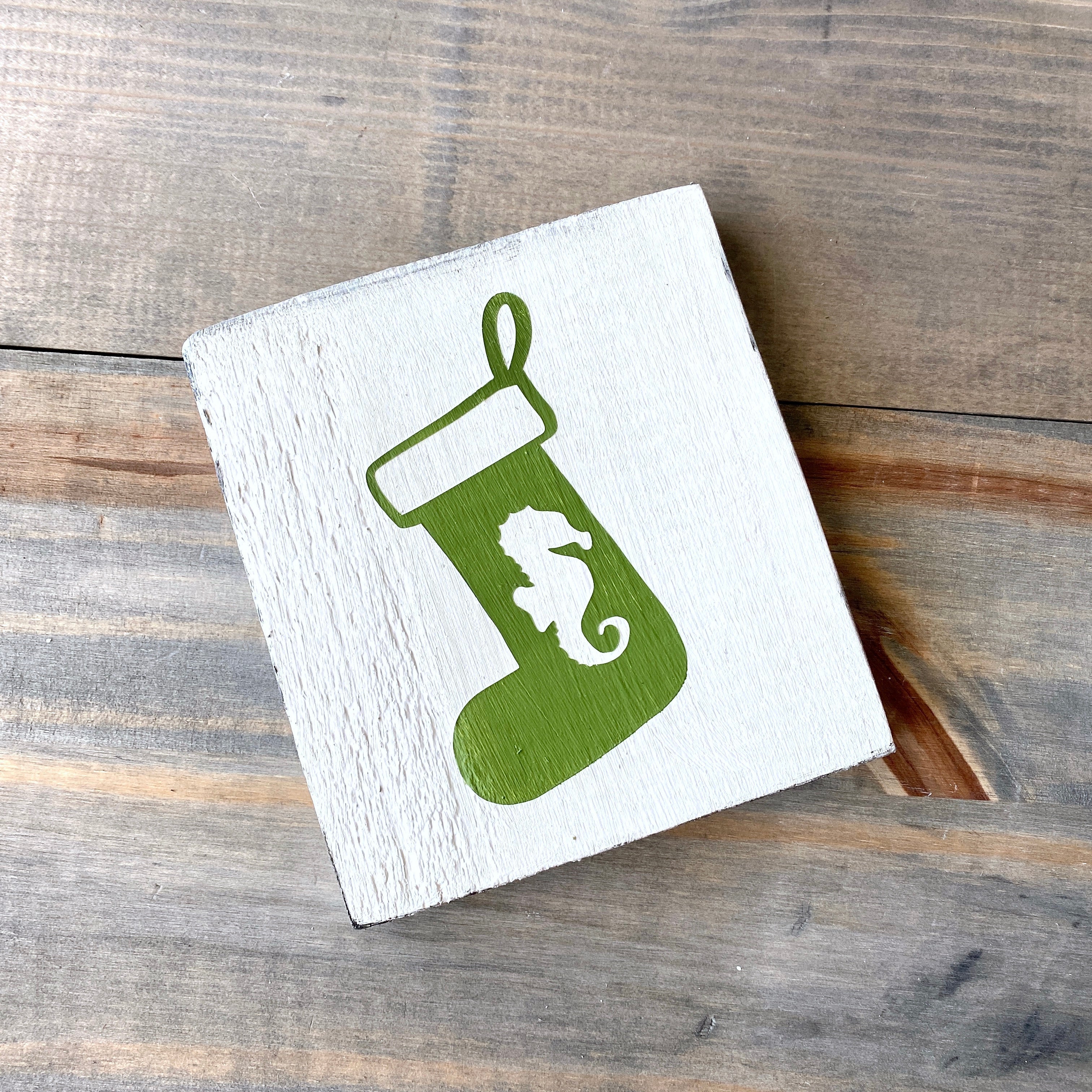 Seahorse Stocking Sign