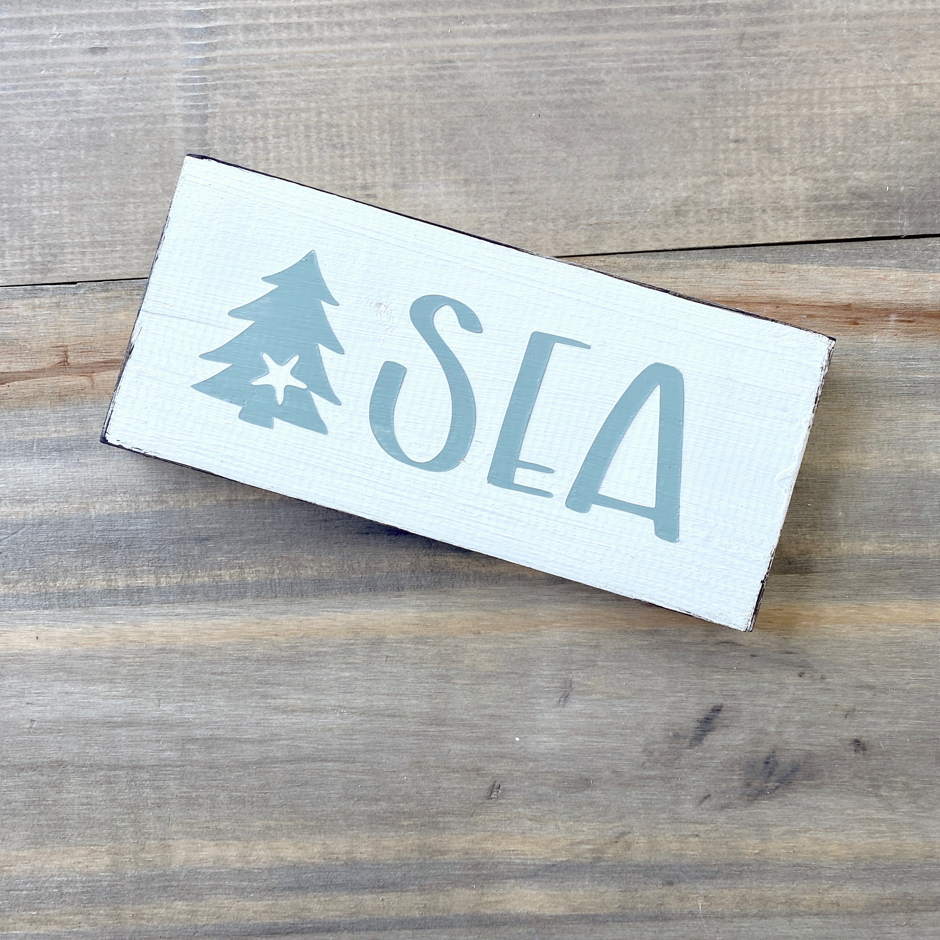 Sea Christmas Sign