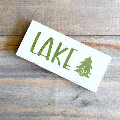 Lake Christmas Sign