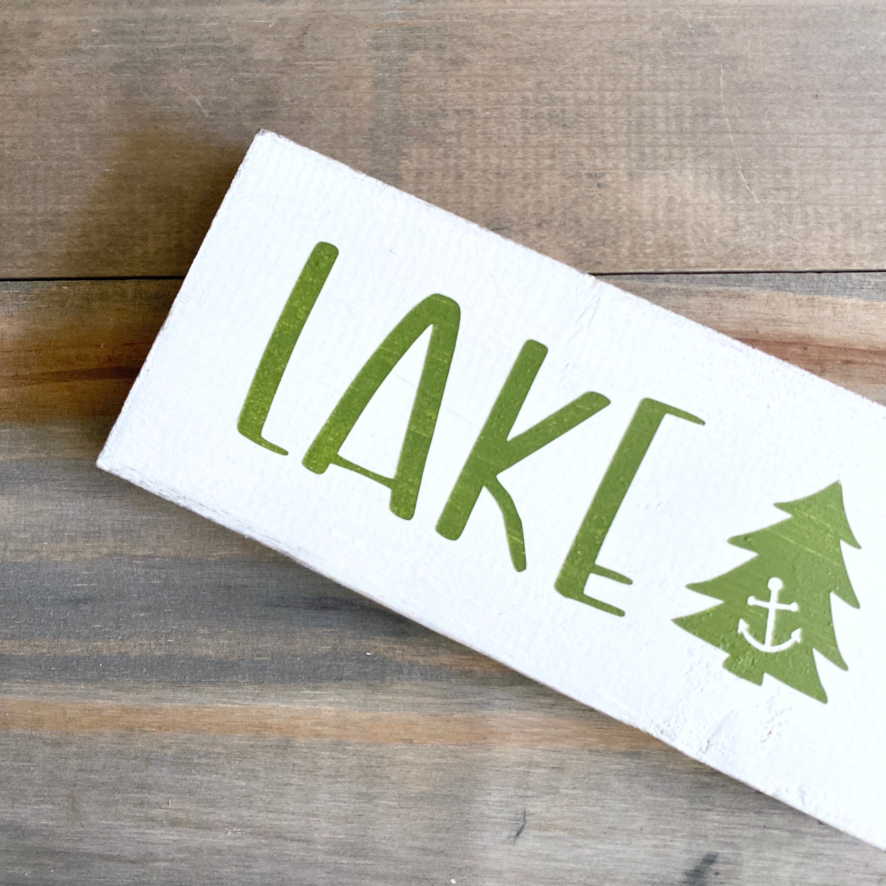 Lake Christmas Sign